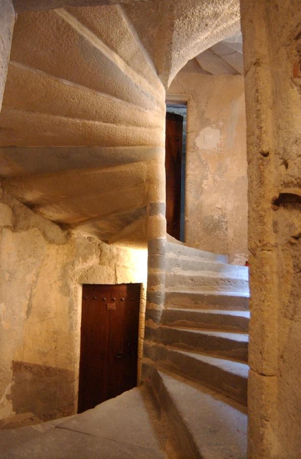 La maison des archers Saint-Saturnin  Extérieur photo