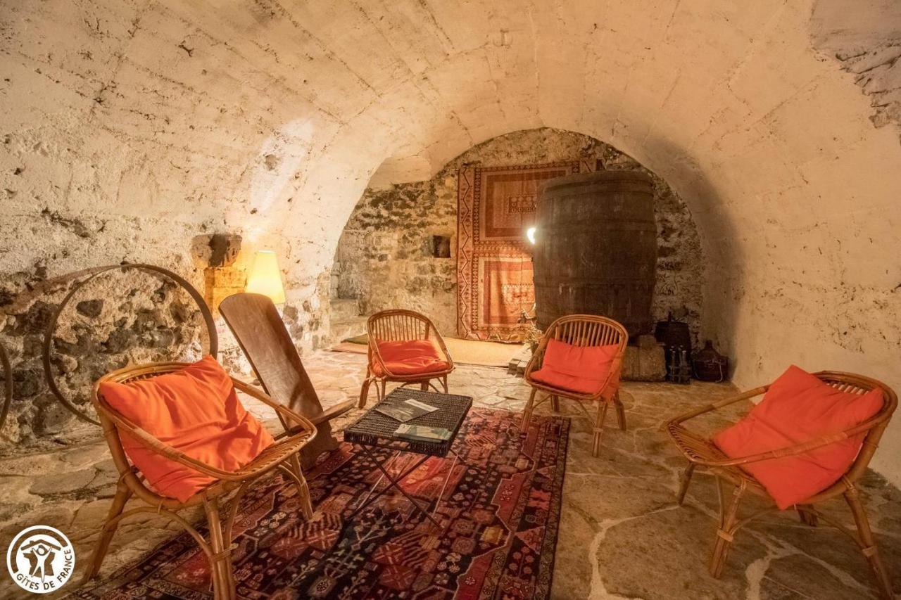 La maison des archers Saint-Saturnin  Extérieur photo
