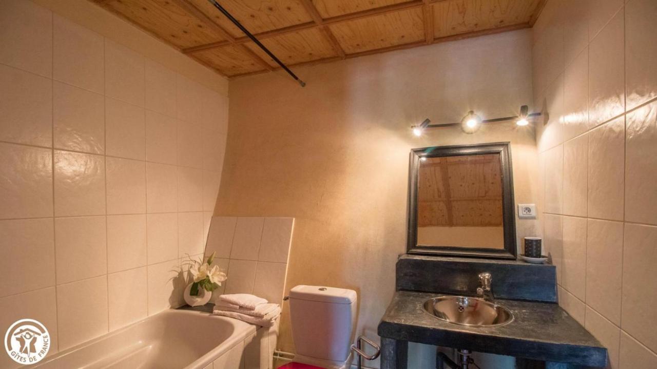 La maison des archers Saint-Saturnin  Extérieur photo